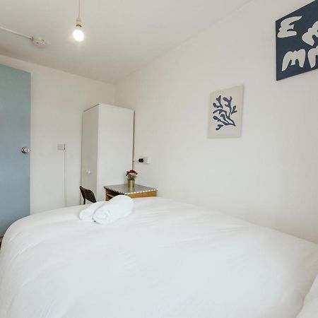 Upton Park Bedrooms 25 Min To Central Londres Exterior foto