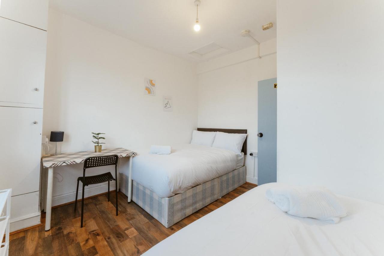 Upton Park Bedrooms 25 Min To Central Londres Exterior foto