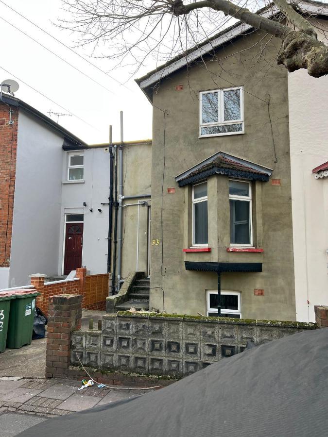 Upton Park Bedrooms 25 Min To Central Londres Exterior foto